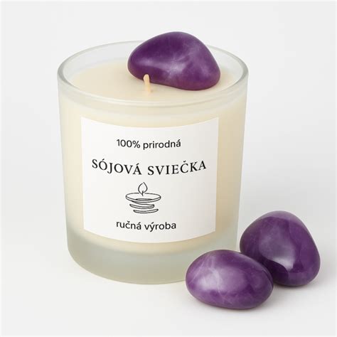 Schéma rozmiestnenia stolových dekorácií s využitím sviečok a diamantov