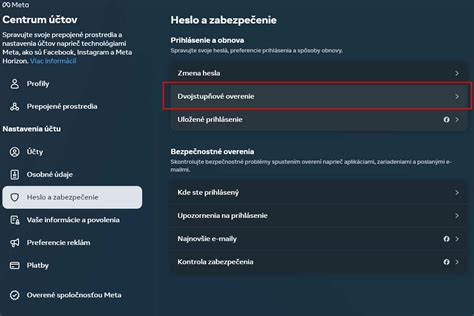Tematická fotografia: Osoba kontroluje nastavenia súkromia na mobilnom telefóne