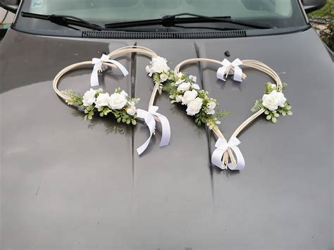 Detail upevnenia dekorácie na auto