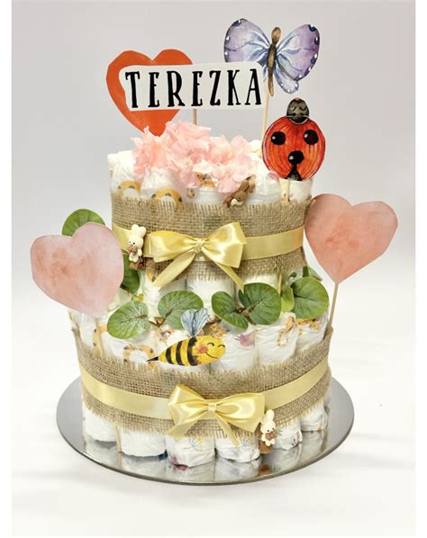 Torta s motívom obľúbeného športu alebo športového klubu pre dievča