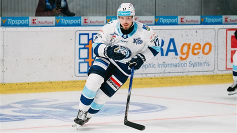 Inšpiratívny muž v pozícii lídra