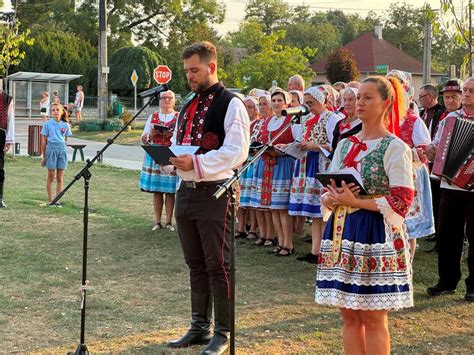 Tematické foto rodinnej oslavy výročia