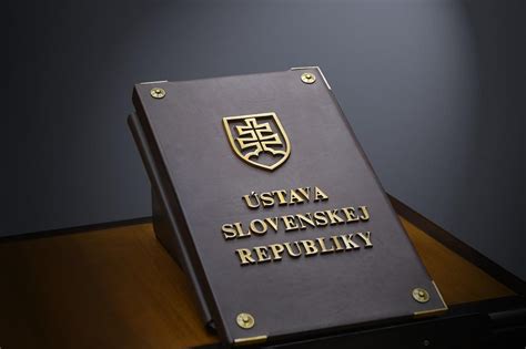 Zasada Národnej rady Slovenskej republiky, kde bola prijatá Ústava SR