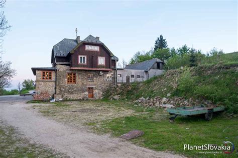 Historická fotografia z výstavby Holubyho chaty na Veľkej Javorine