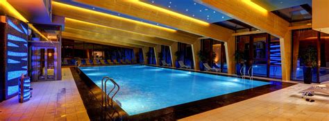 Tematické foto: Scéna z wellness centra - bazény, sauny alebo masáže