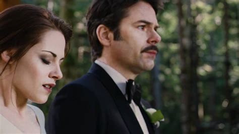 Svadba Belly Swan a Edwarda Cullena z filmu Twilight sága: Úsvit - 1. časť