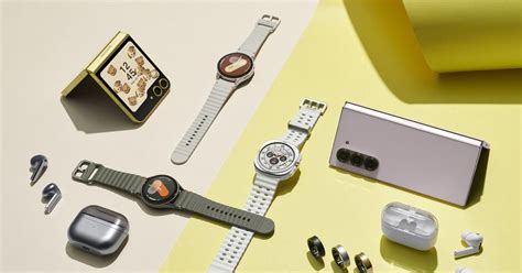 ilustrácia chytrých hodiniek, bezdrôtových slúchadiel a powerbanky