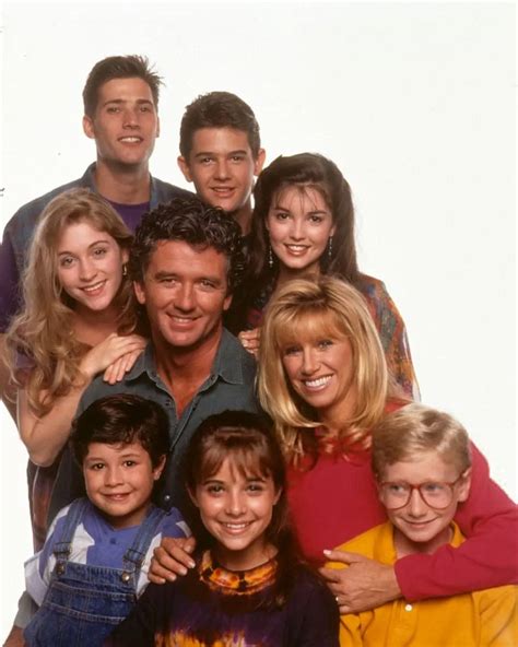 Ilustrácia: krok za krokom pletenie prúteného vianočného stromčeka