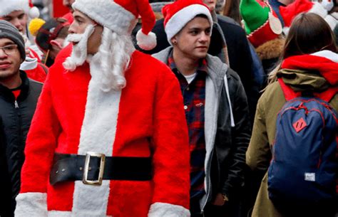 Santa ide do New Yorku - vtipná ilustrácia