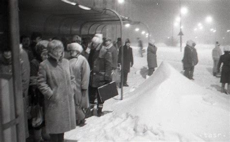 historická fotografia snehovej kalamity v Bratislave