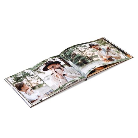 fotografia personalizovaného fotoalbumu alebo fotoknihy