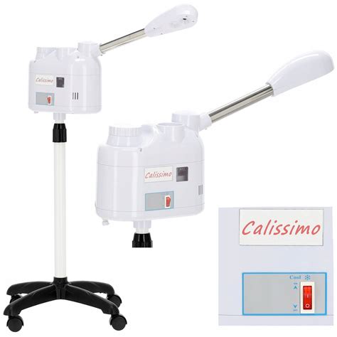 Tematická fotografia vstupu do svadobného salónu na námestí