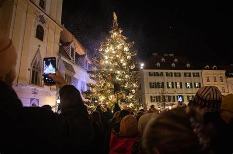 Tradičná slovenská vianočná večera na Štedrý deň