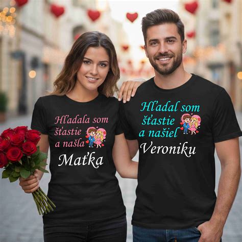 Ukážka personalizovaných papúč alebo tričiek pre páry