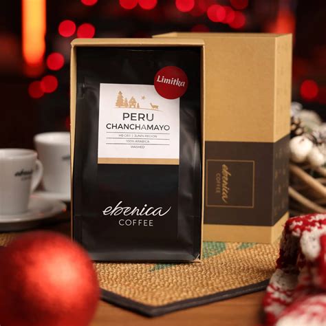 Balenie vianočnej kávy EBENICA Peru Chanchamayo