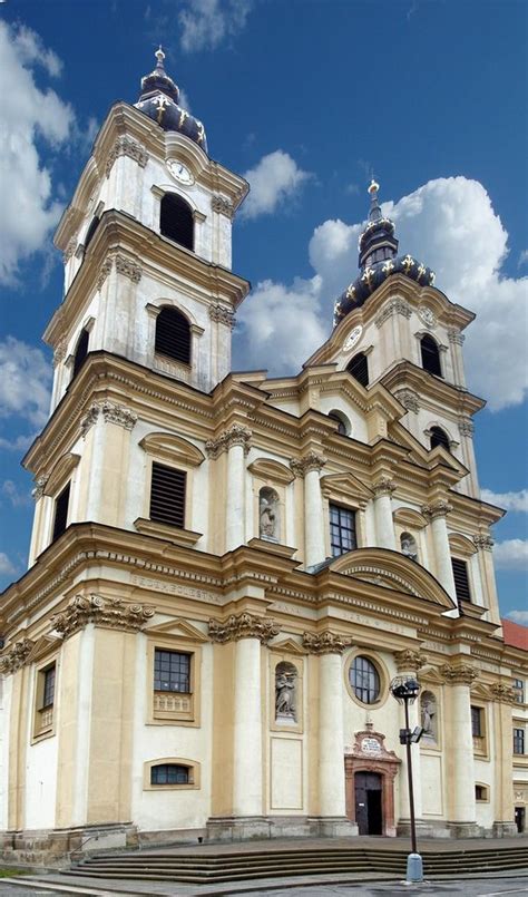 Pohľad na Baziliku Sedembolestnej Panny Márie v Šaštíne