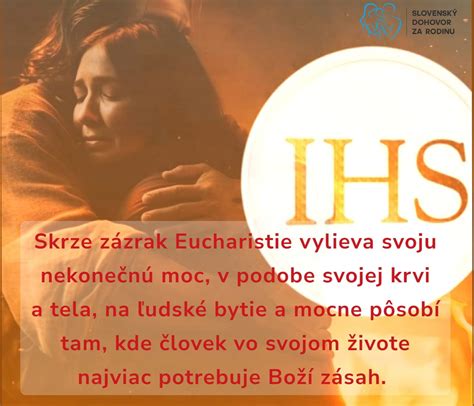 Deti prijímajúce Eucharistiu počas svätej omše.