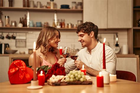 ilustrácia svätého Valentína tajne sobášiaceho páry