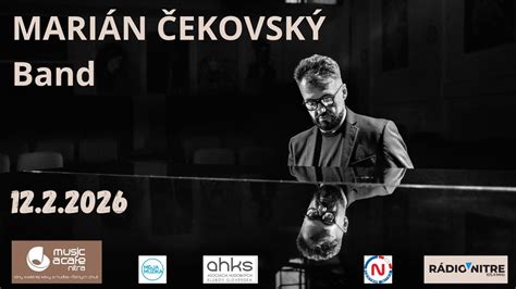 Tematické foto: Marián Čekovský pri práci na vianočnej piesni
