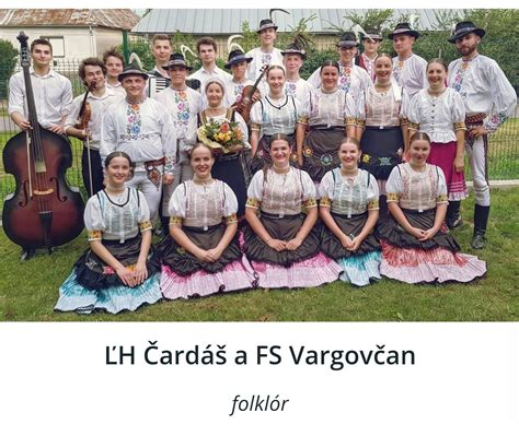 Tematické foto: Folklórny súbor počas vystúpenia