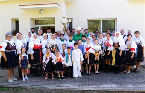 Fotografia: Komunita veriacich v kostole