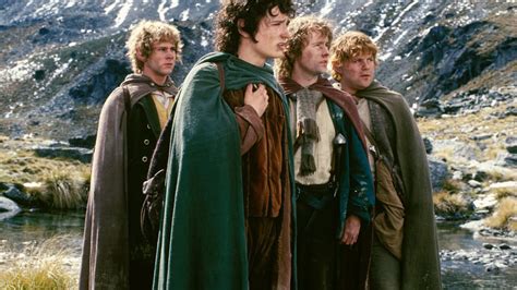 Pár oblečený ako Frodo a Sam z Pána prsteňov
