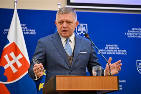Tabuľka: Prehľad rozhodnutí rôznych inštitúcií k 17. novembru