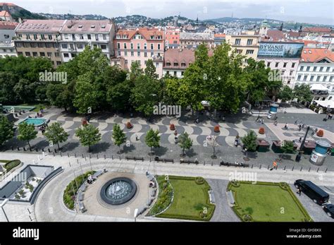 hviezdoslavovo namestie bratislava svedkovia manifestacie