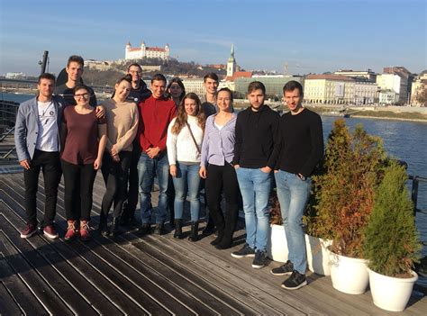 Tematické foto: skupina študentov SPŠE Prešov na exkurzii v rámci projektu Erasmus+