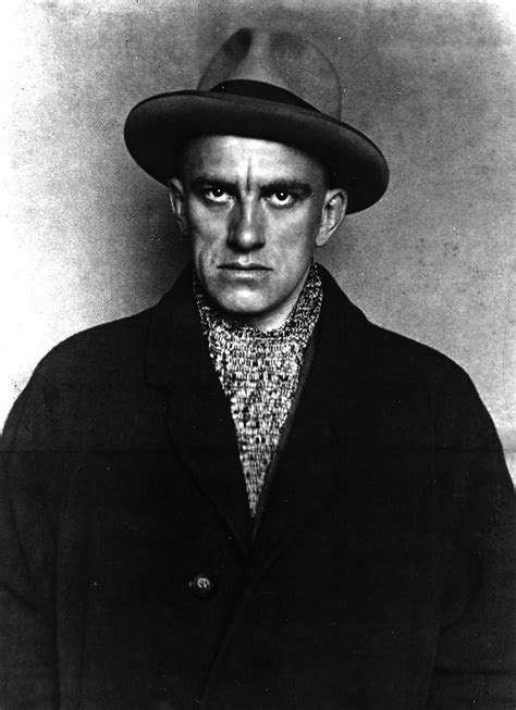 Portrét Vladimira Majakovského