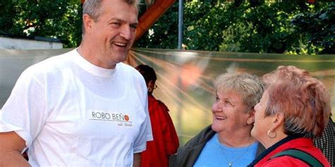 Tematické foto Róberta Beňa (moderátor, politik)