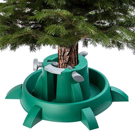 Pevný stojan na vianočný stromček a jeho zakrytie