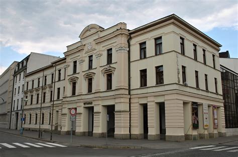 Interiér foyer Divadla Jozefa Gregora Tajovského