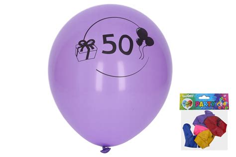 Nafukovacie balóny s číslom 30 a slávnostné dekorácie