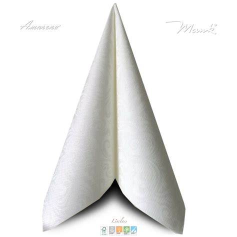 Detail servítok z netkanej textílie s jemným motívom pre krstiny