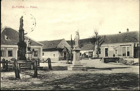 fotografia historického centra Starej Turej s niektorou z pamiatok