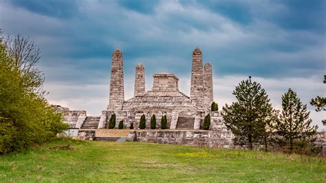 Mohyla Milana Rastislava Štefánika na Bradle, archívna snímka