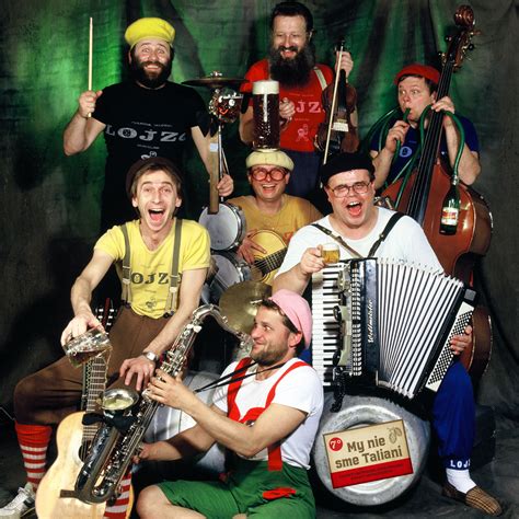 Portrét Mariána Kochanského, frontmana skupiny Lojzo