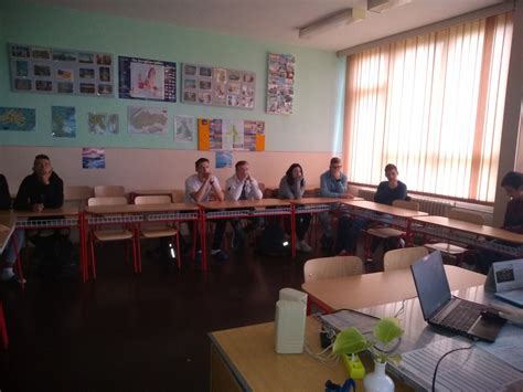 Žiaci pri štúdiu rôznych jazykov