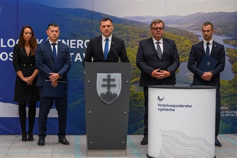 Archívna snímka: Žandári zo Serede, ktorí sa pridali k SNP
