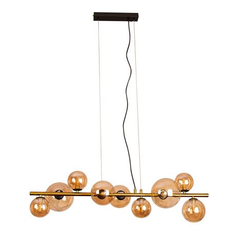 Luster vyrobený z viacerých sklenených fliaš.