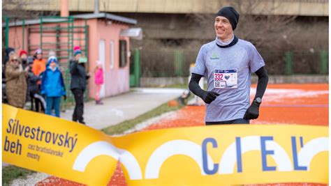 Foto Martina Rusinu po dobehnutí do cieľa Silvestrovského behu