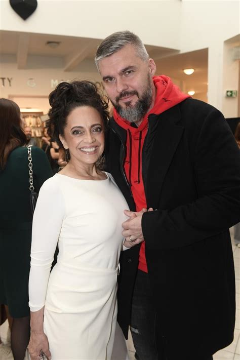 Foto Lucie Pelikánovej s víťazným vencom