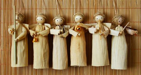 Ukážky tort pre dievčatká s rôznymi motívmi (anjeliky, kvety, srdiečka)