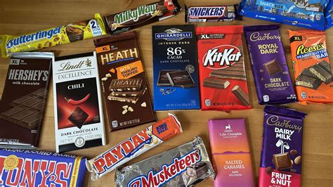 Fotografia: Štýlový candy bar s tematickými dekoráciami a farebným občerstvením