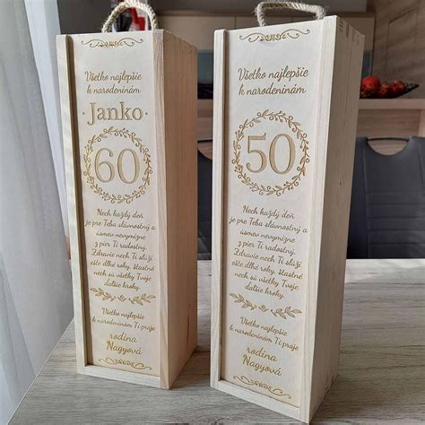 Príklady dizajnu personalizovaných etikiet na víno s fotkami a textom