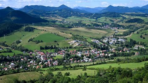 panoramatický pohľad na obec Vyšný Kubín