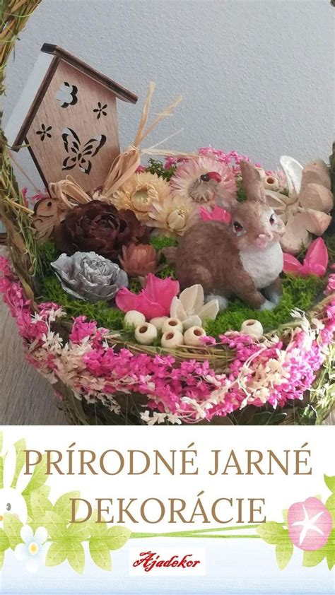 prírodné materiály a jarné kvety ako dekorácie na Veľkú noc