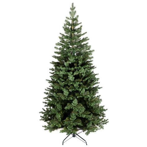 Vysoký umelý vianočný stromček Borovica Lux 220 cm v interiéri