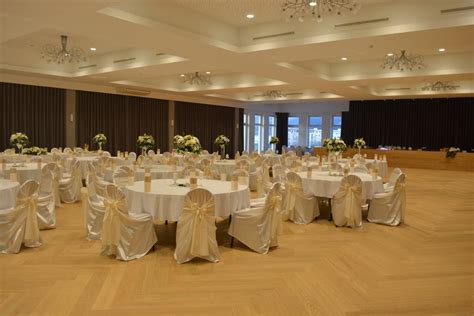 ukážka sálovej výzdoby s použitím saténu